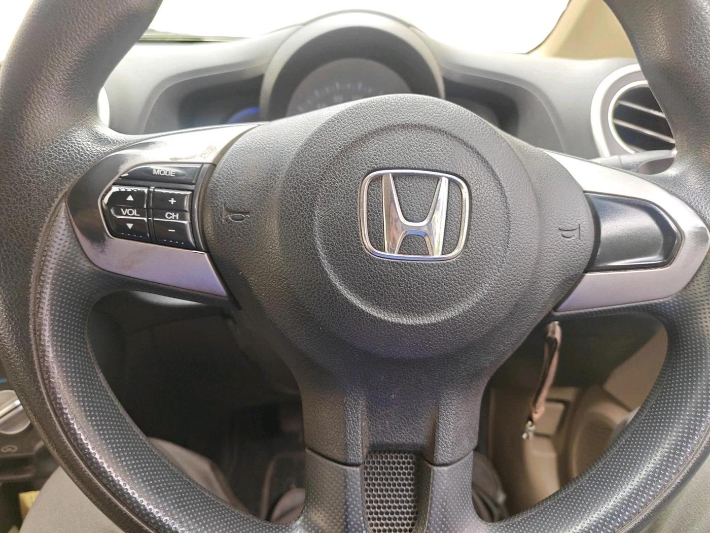 2015 Honda Mobilio 1.5L I-VTEC S, Petrol, Manual, 70,291 km, interior