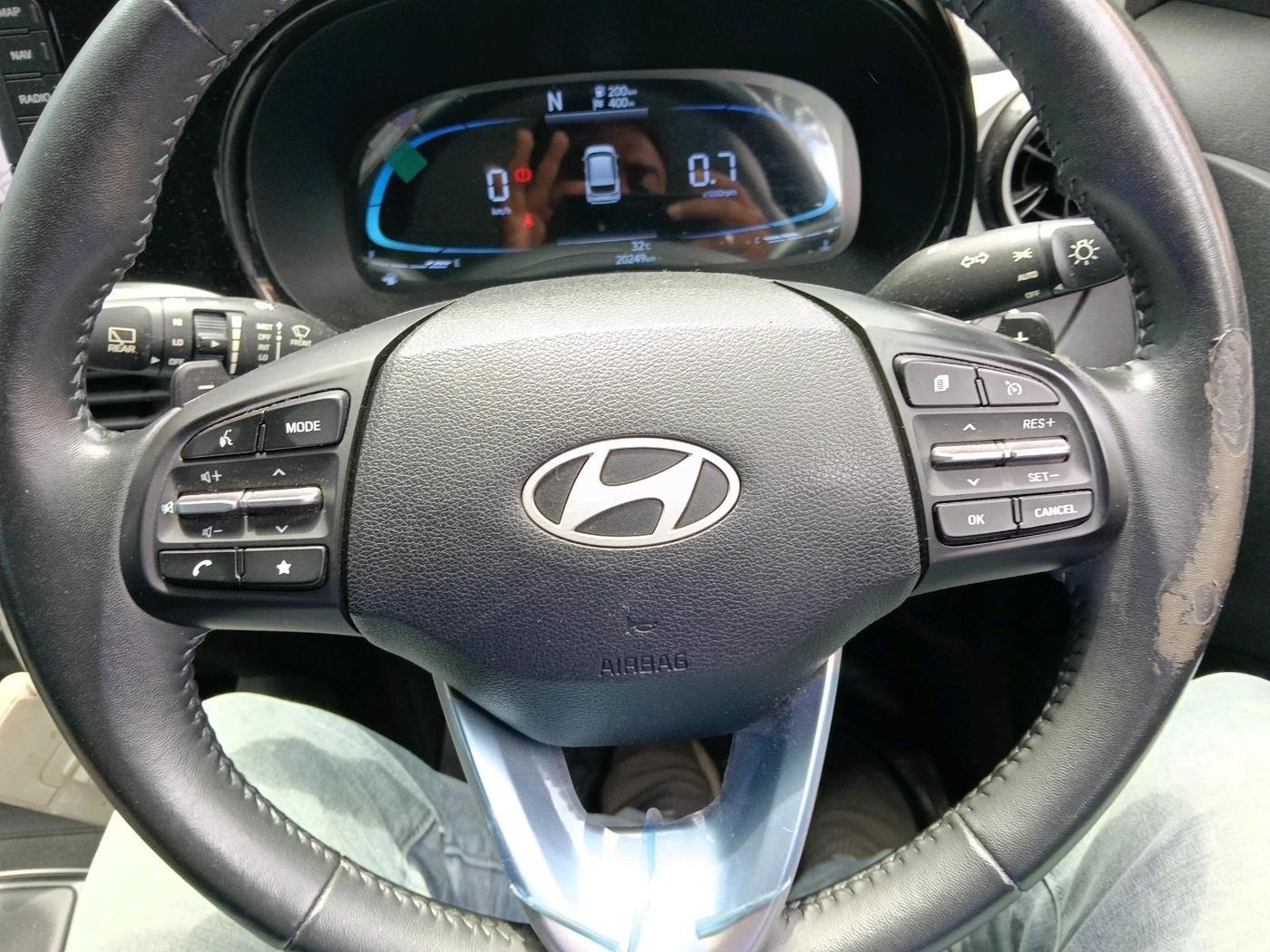 2024 Hyundai EXTER SX(O) CONNECT 1.2 AMT, Petrol, Automatic, 20,249 km, interior