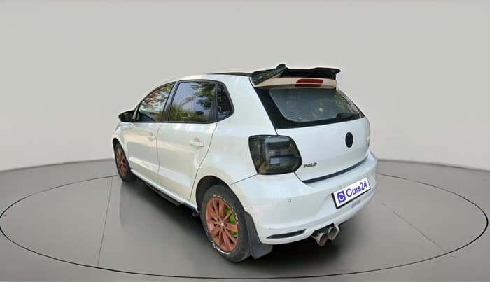 2016 Volkswagen Polo HIGHLINE1.2L, Petrol, Manual, 1,29,165 km, exterior