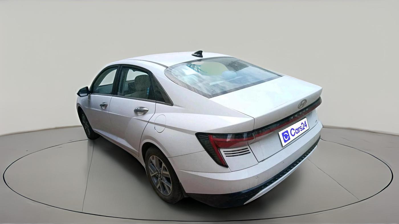 2023 Hyundai Verna SX 1.5 l MPI, Petrol, Manual, 9,149 km, exterior