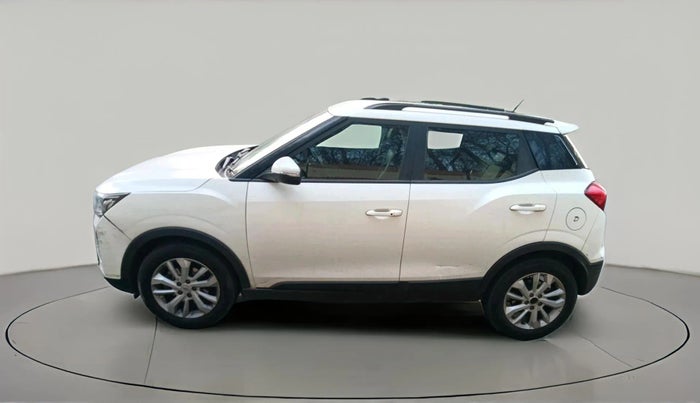 2019 Mahindra XUV300 W8 1.5 DIESEL, Diesel, Manual, 99,973 km, exterior