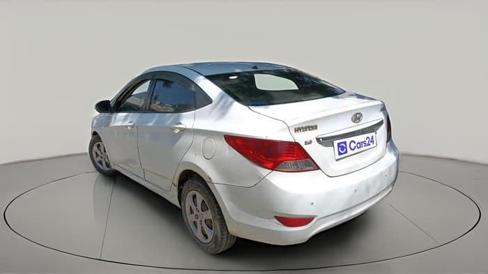2012 Hyundai Verna FLUIDIC 1.6 CRDI EX, Diesel, Manual, 2,12,935 km, exterior