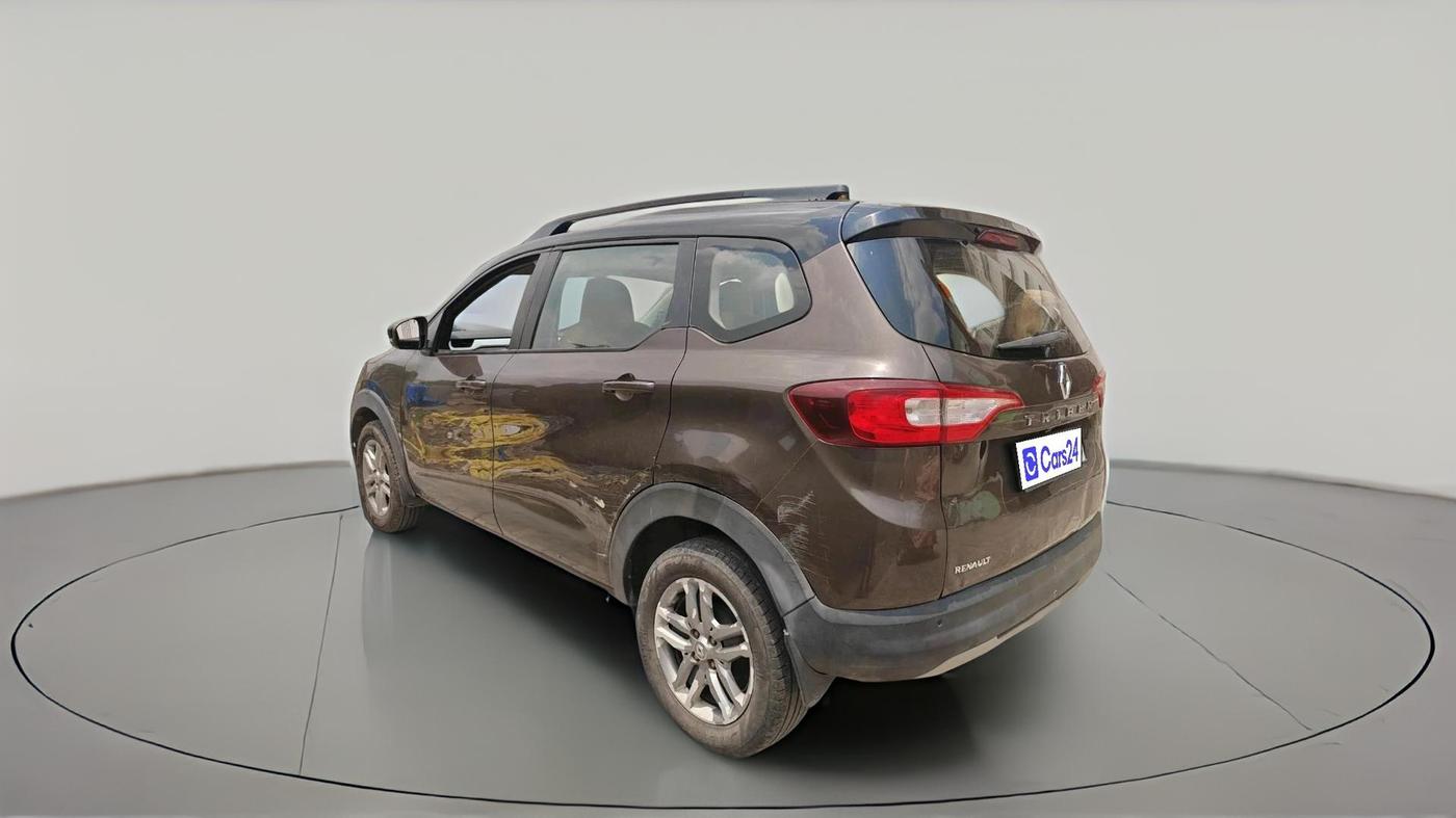 2022 Renault TRIBER RXZ, Petrol, Manual, 43,627 km, exterior