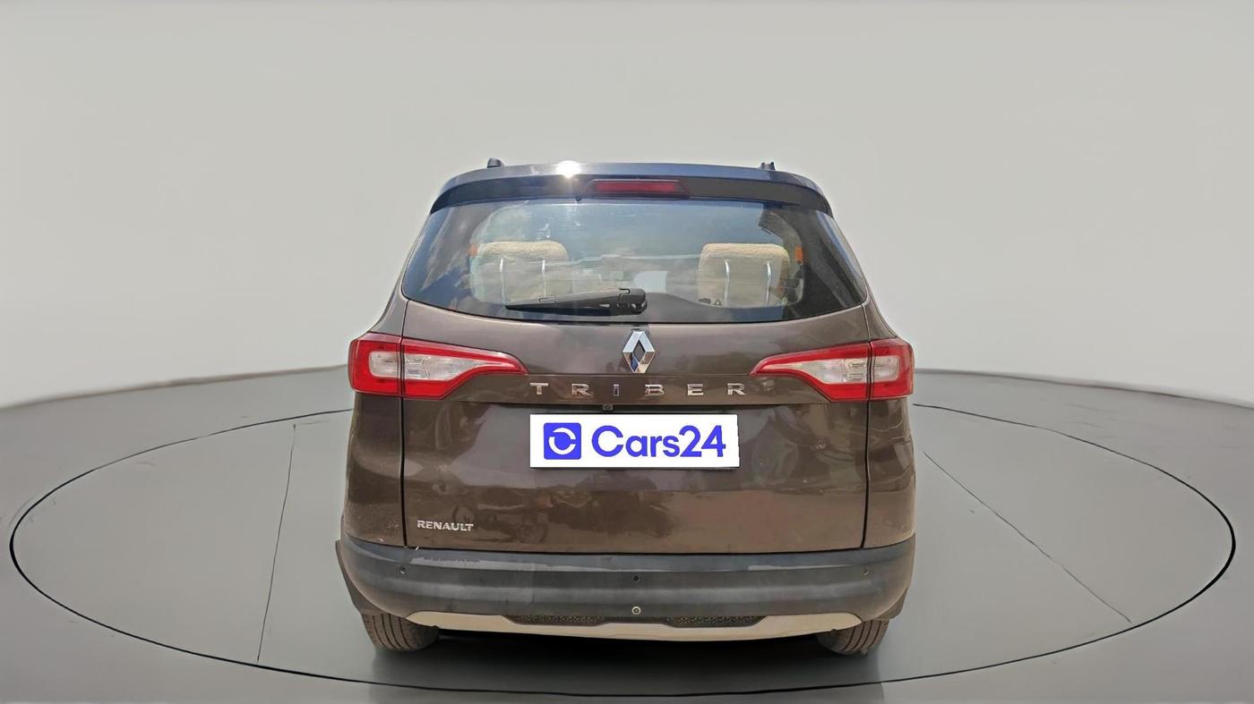 2022 Renault TRIBER RXZ, Petrol, Manual, 43,627 km, exterior