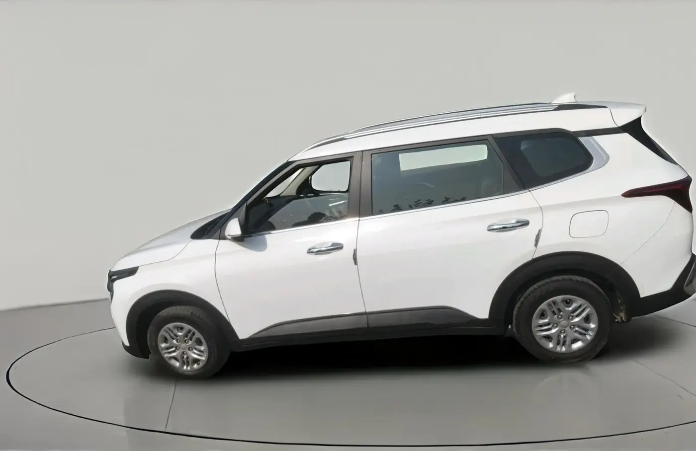 2022 KIA CARENS PRESTIGE 1.5 PETROL 7 STR, Petrol, Manual, 33,217 km, exterior