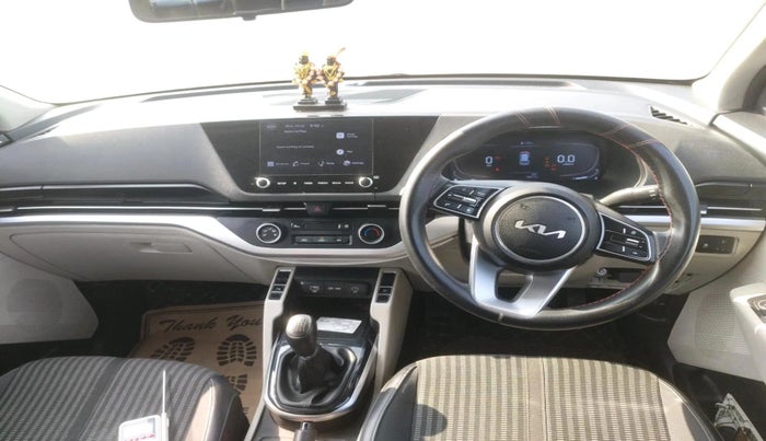 2022 KIA CARENS PRESTIGE 1.5 PETROL 7 STR, Petrol, Manual, 33,217 km, interior