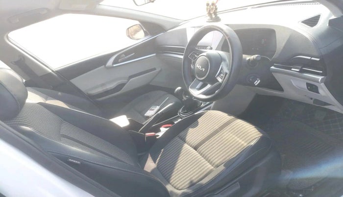 2022 KIA CARENS PRESTIGE 1.5 PETROL 7 STR, Petrol, Manual, 33,217 km, interior