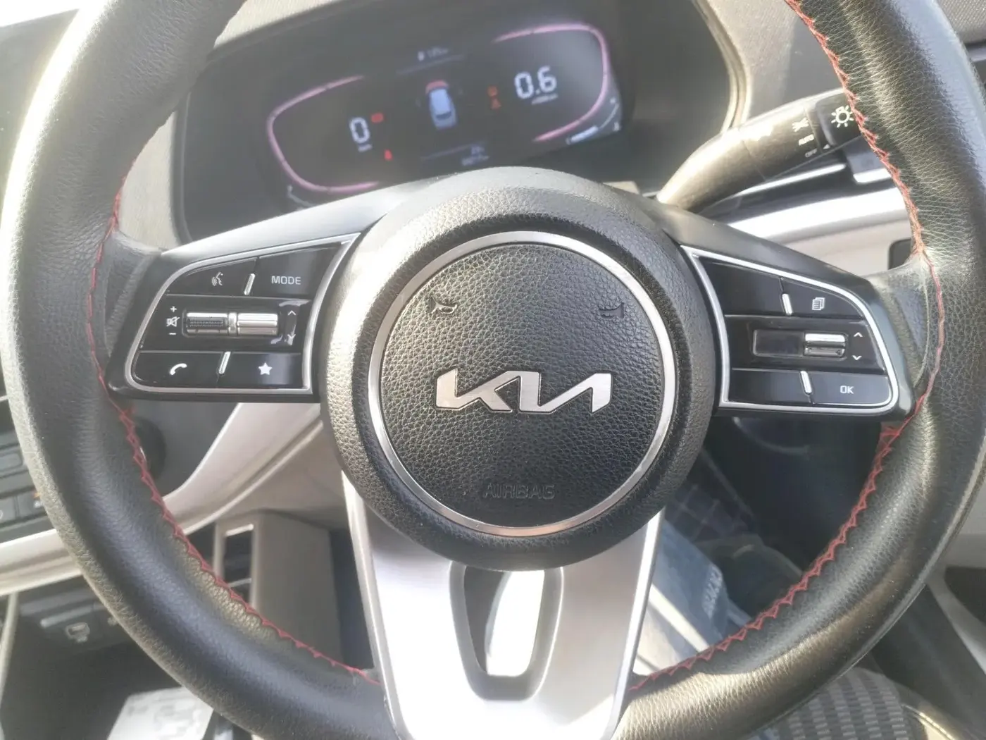 2022 KIA CARENS PRESTIGE 1.5 PETROL 7 STR, Petrol, Manual, 33,217 km, interior