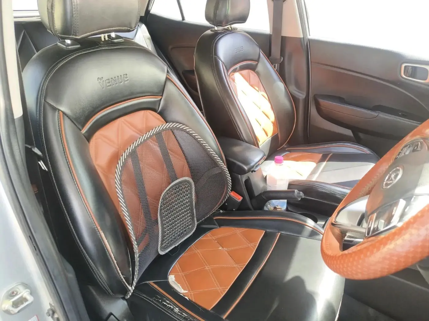 2019 Hyundai VENUE SX 1.0 TURBO, Petrol, Manual, 88,543 km, interior