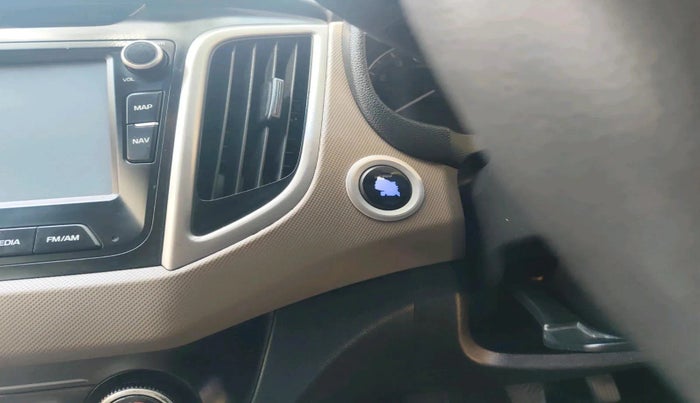 2015 Hyundai Creta  SX 1.6 Petrol , Petrol, Manual, 74,707 km, interior