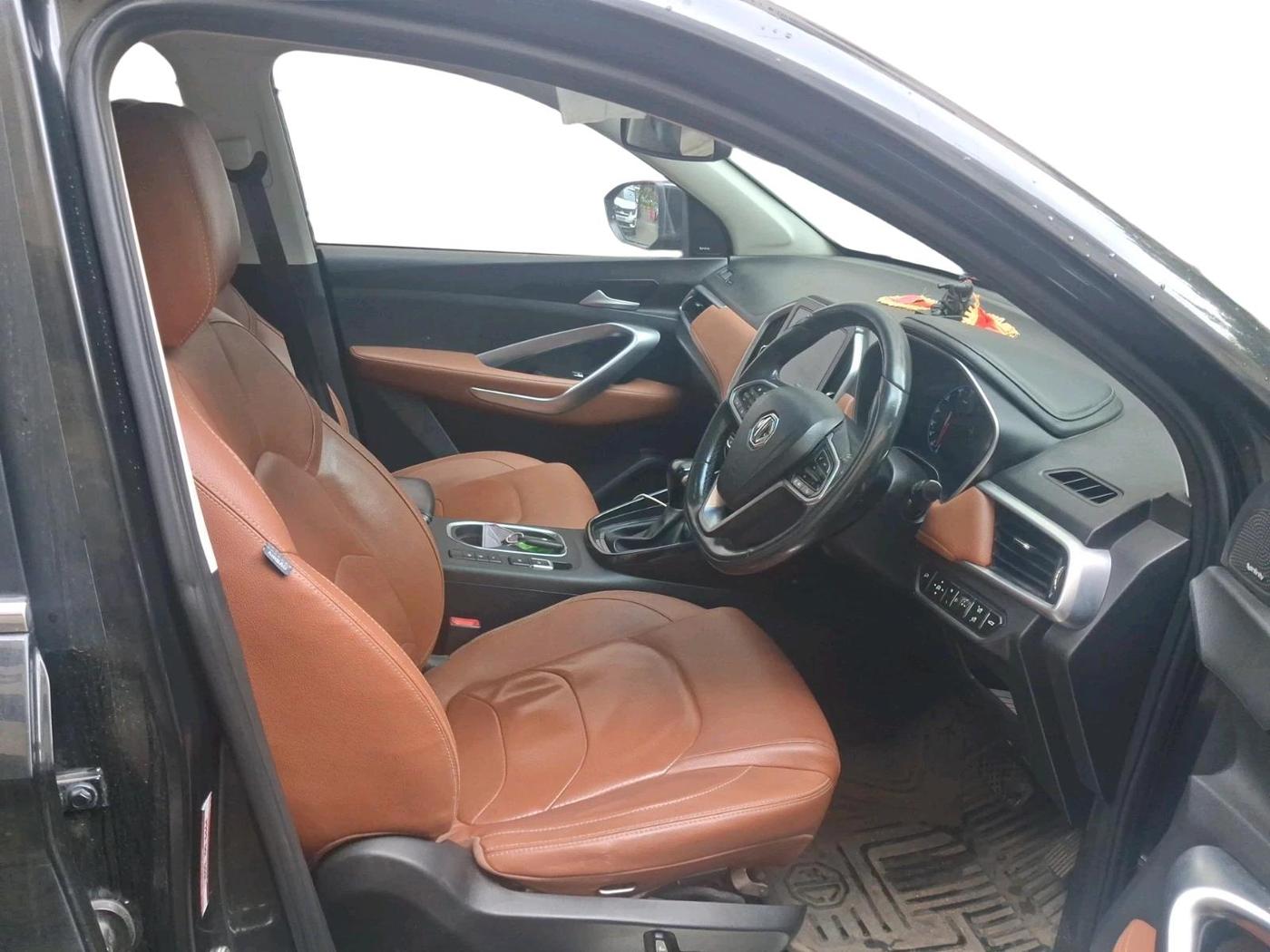 2021 MG HECTOR PLUS SHARP 1.5 PETROL TURBO CVT 6-STR, Petrol, Automatic, 1,26,293 km, interior