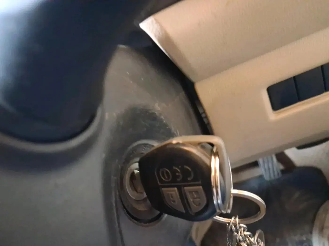 2017 Maruti Dzire VXI AMT, Petrol, Automatic, 87,205 km, interior