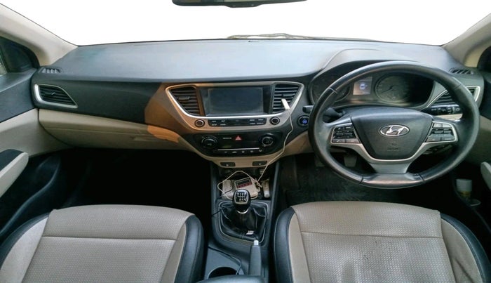 2018 Hyundai Verna 1.6 SX (O) CRDI MT, Diesel, Manual, 89,500 km, interior