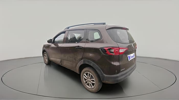 2022 Renault TRIBER RXL MT, Petrol, Manual, 47,767 km, exterior