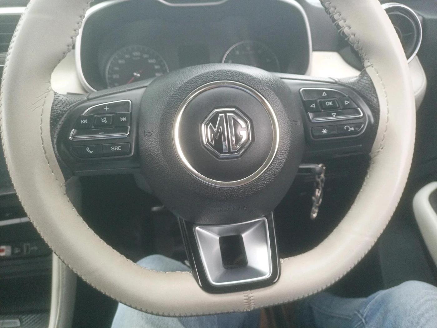 2023 MG ASTOR STYLE 1.5 MT, Petrol, Manual, 19,980 km, interior