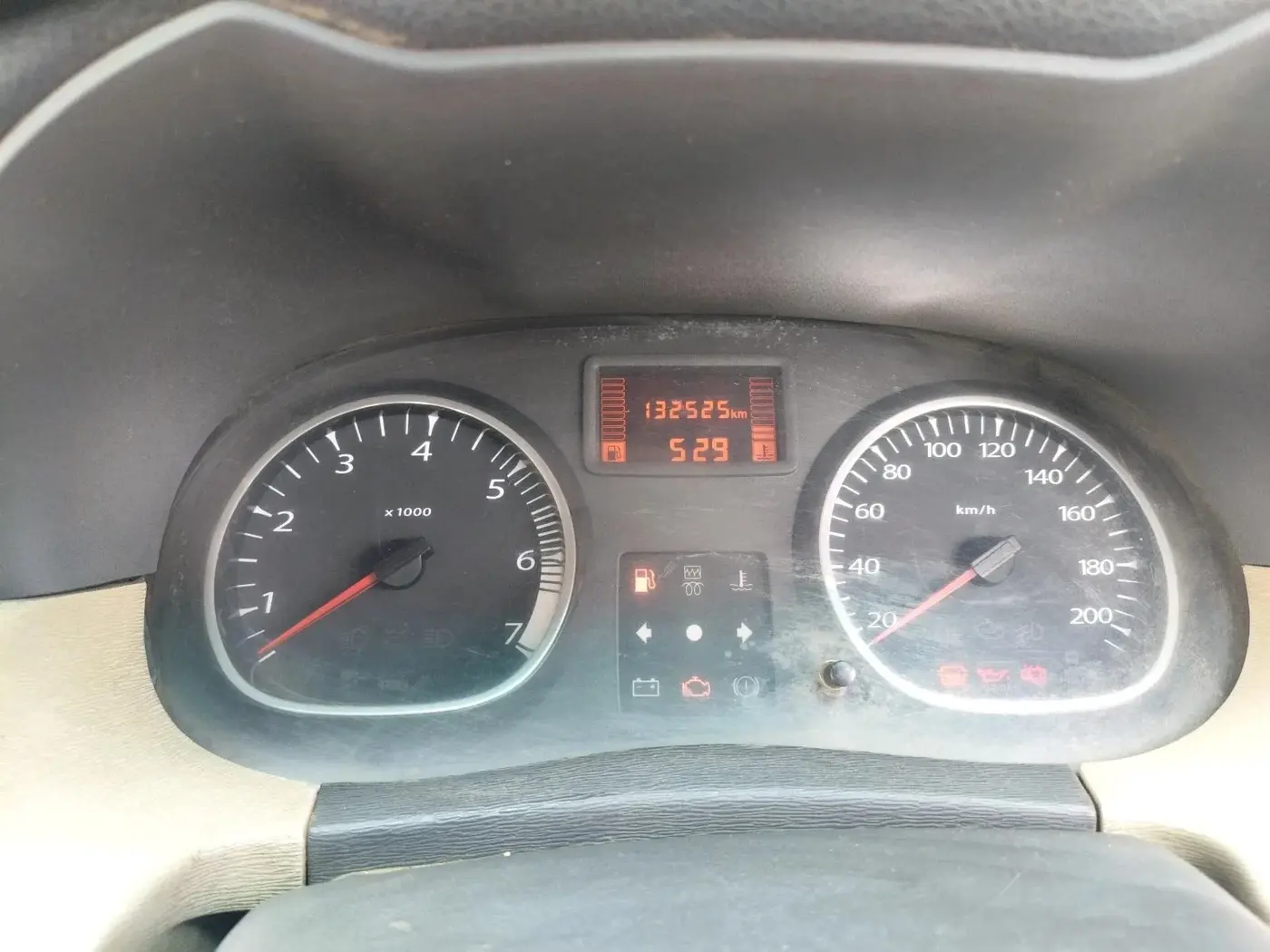 2014 Renault Duster 85 PS RXL DIESEL, Diesel, Manual, 1,32,525 km, interior