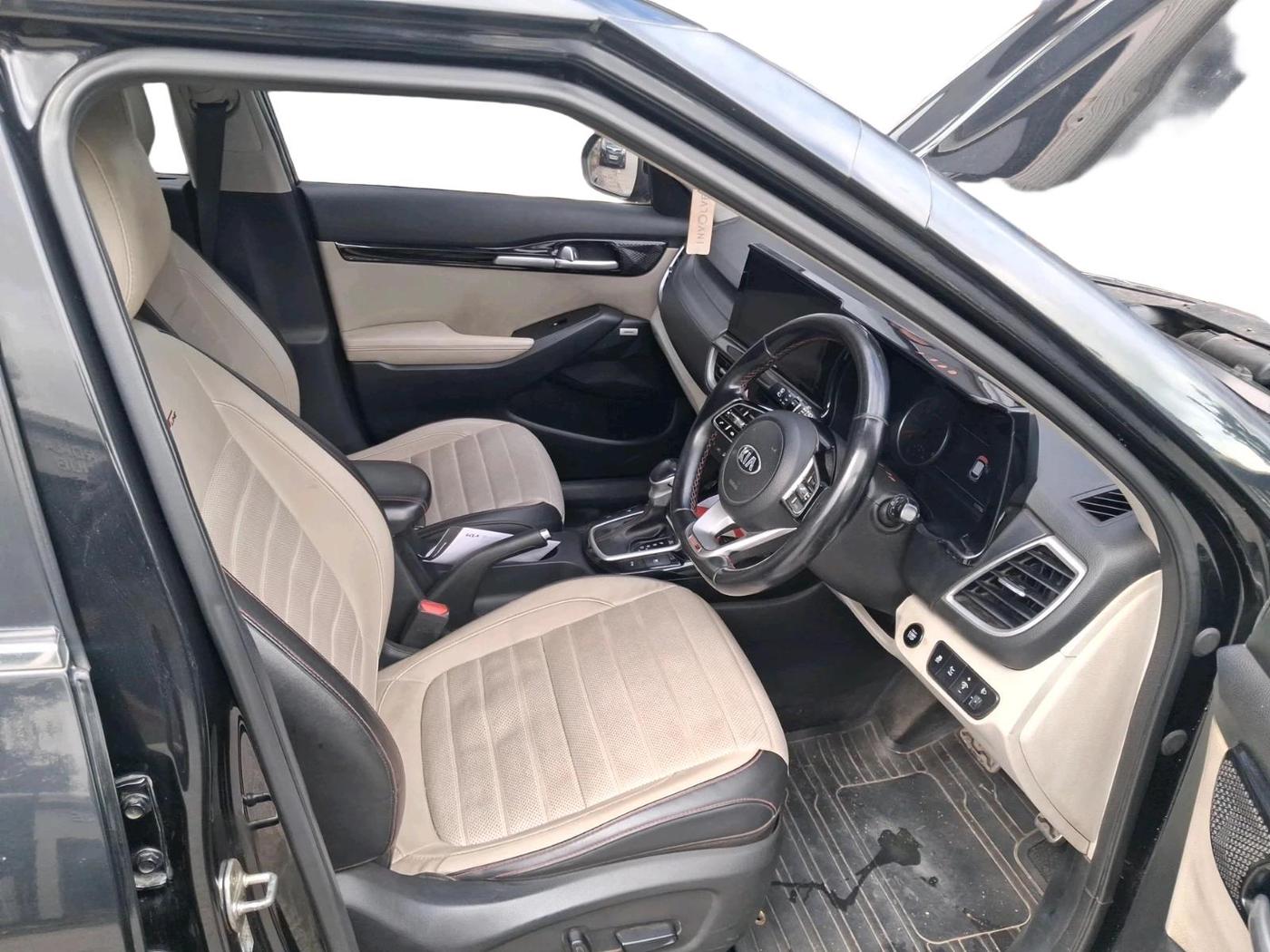 2020 KIA SELTOS GTX PLUS AT 1.5 DIESEL, Diesel, Automatic, 1,17,732 km, interior
