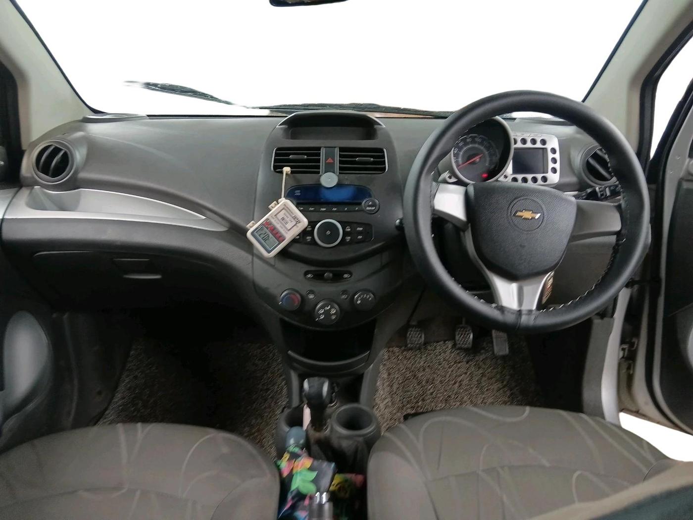 2013 Chevrolet Beat LT PETROL, Petrol, Manual, 26,183 km, interior