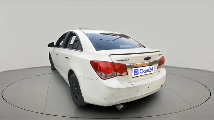 2013 Chevrolet Cruze LTZ, Diesel, Manual, 70,200 km, exterior