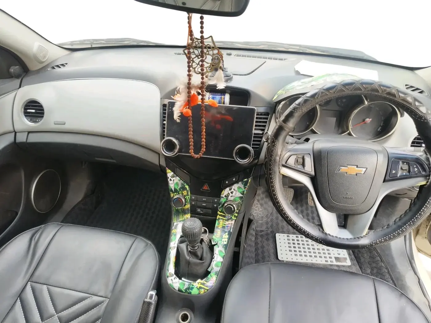 2013 Chevrolet Cruze LTZ, Diesel, Manual, 70,200 km, interior