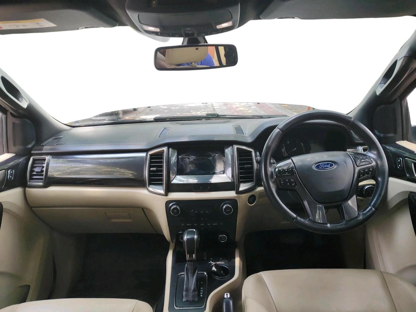 2021 Ford Endeavour TITANIUM PLUS 2.0 4X2 AT SUNROOF, Diesel, Automatic, 93,904 km, interior