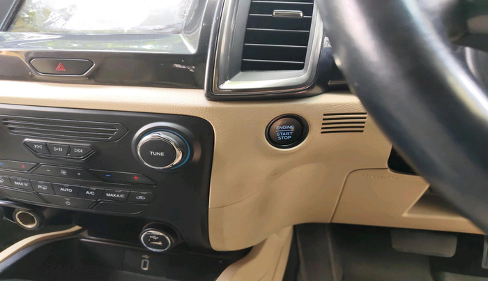 2021 Ford Endeavour TITANIUM PLUS 2.0 4X2 AT SUNROOF, Diesel, Automatic, 93,904 km, interior