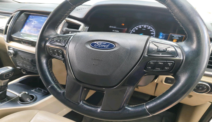 2021 Ford Endeavour TITANIUM PLUS 2.0 4X2 AT SUNROOF, Diesel, Automatic, 93,904 km, interior