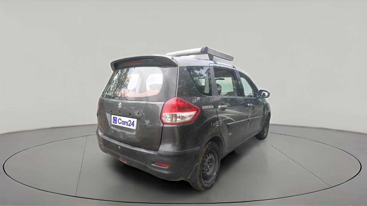 2013 Maruti Ertiga VDI, Diesel, Manual, 1,94,378 km, exterior