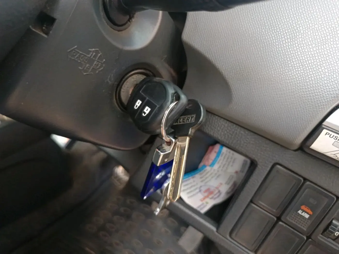 2012 Maruti Wagon R 1.0 VXI, Petrol, Manual, 96,955 km, interior