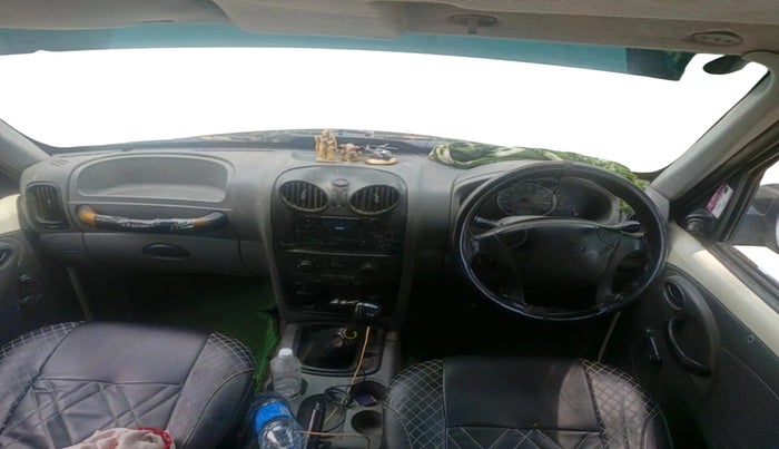 2013 Mahindra Scorpio EX M2DI, Diesel, Manual, 44,041 km, interior