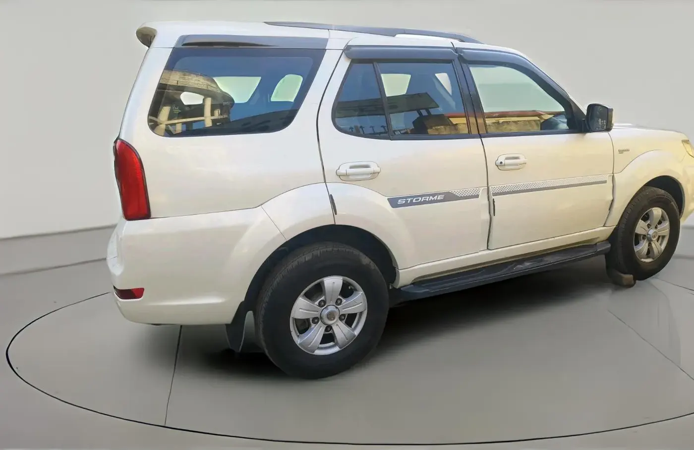 2016 Tata Safari Storme 2.2 VX 4X2, Diesel, Manual, 1,33,701 km, exterior