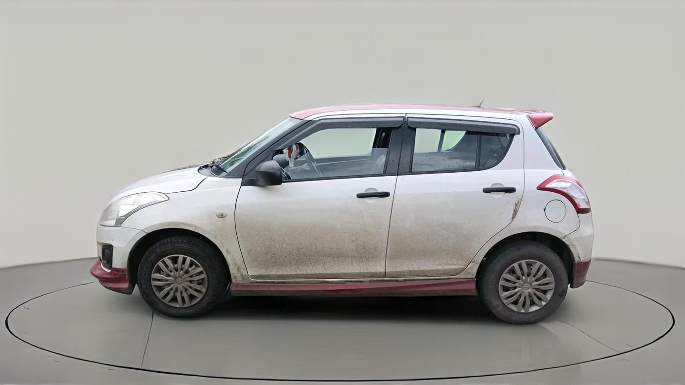 2017 Maruti Swift LXI, Petrol, Manual, 92,567 km, exterior