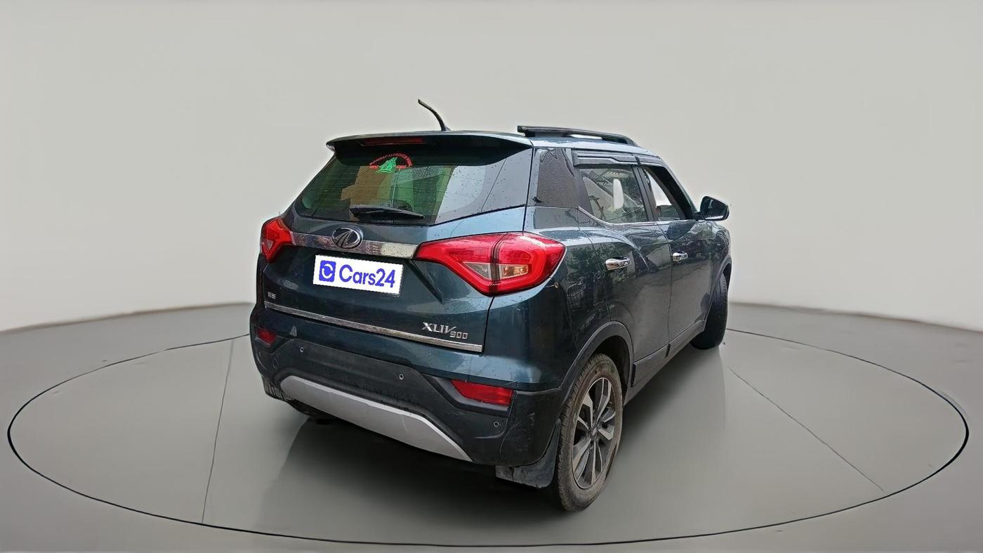 2021 Mahindra XUV300 W8 (O) 1.5 DIESEL, Diesel, Manual, 45,100 km, exterior