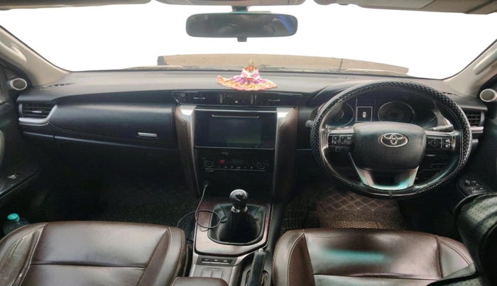 2018 Toyota Fortuner 2.8 4X2 MT, Diesel, Manual, 1,43,328 km, interior