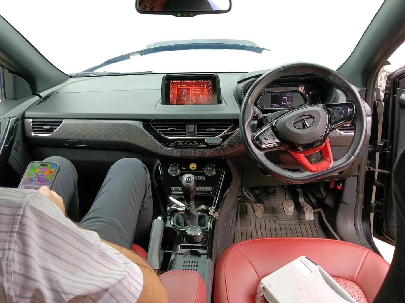 2023 Tata NEXON XZ PLUS LUX SUNROOF RED DARK PETROL, Petrol, Manual, 98,615 km, interior