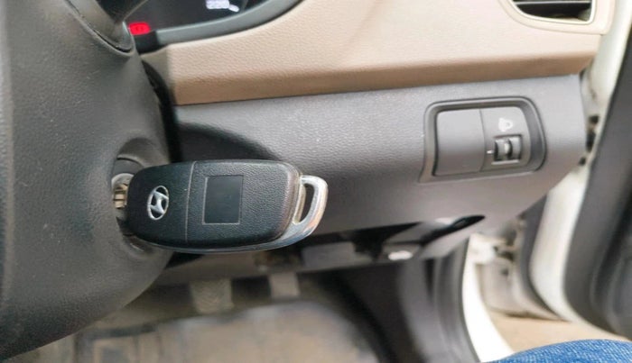 2015 Hyundai Elite i20 SPORTZ 1.2, Petrol, Manual, 72,000 km, interior