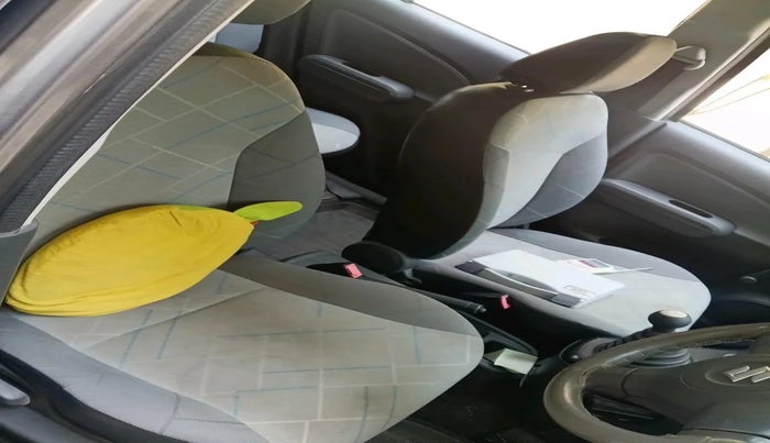 2011 Maruti Ritz LXI, Petrol, Manual, 73,717 km, interior