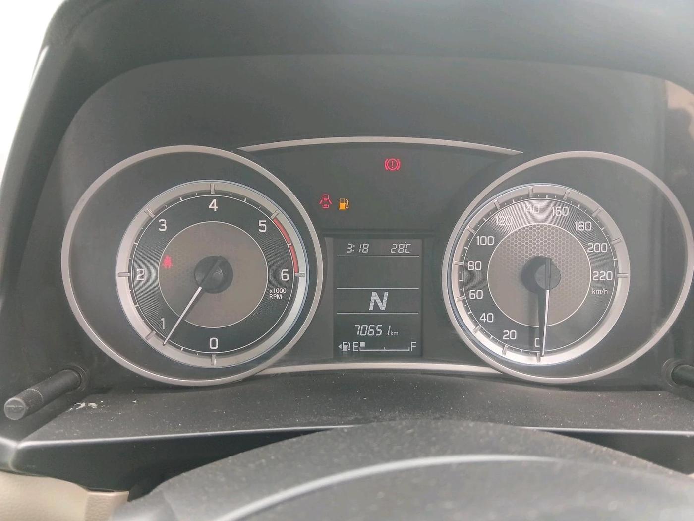 2017 Maruti Dzire VDI AMT, Diesel, Automatic, 70,651 km, interior
