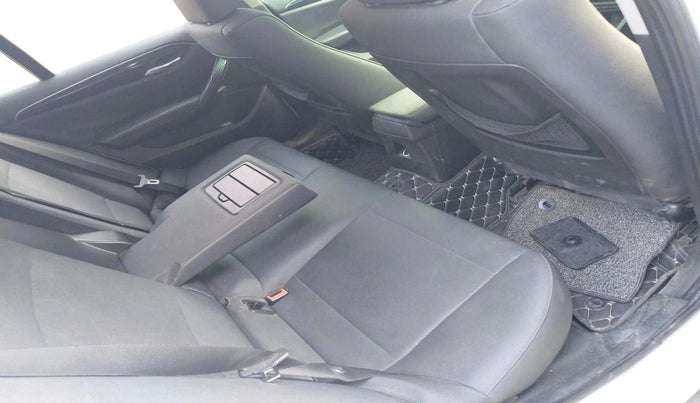 2012 BMW X1 sDrive20d, Diesel, Automatic, 1,29,996 km, interior