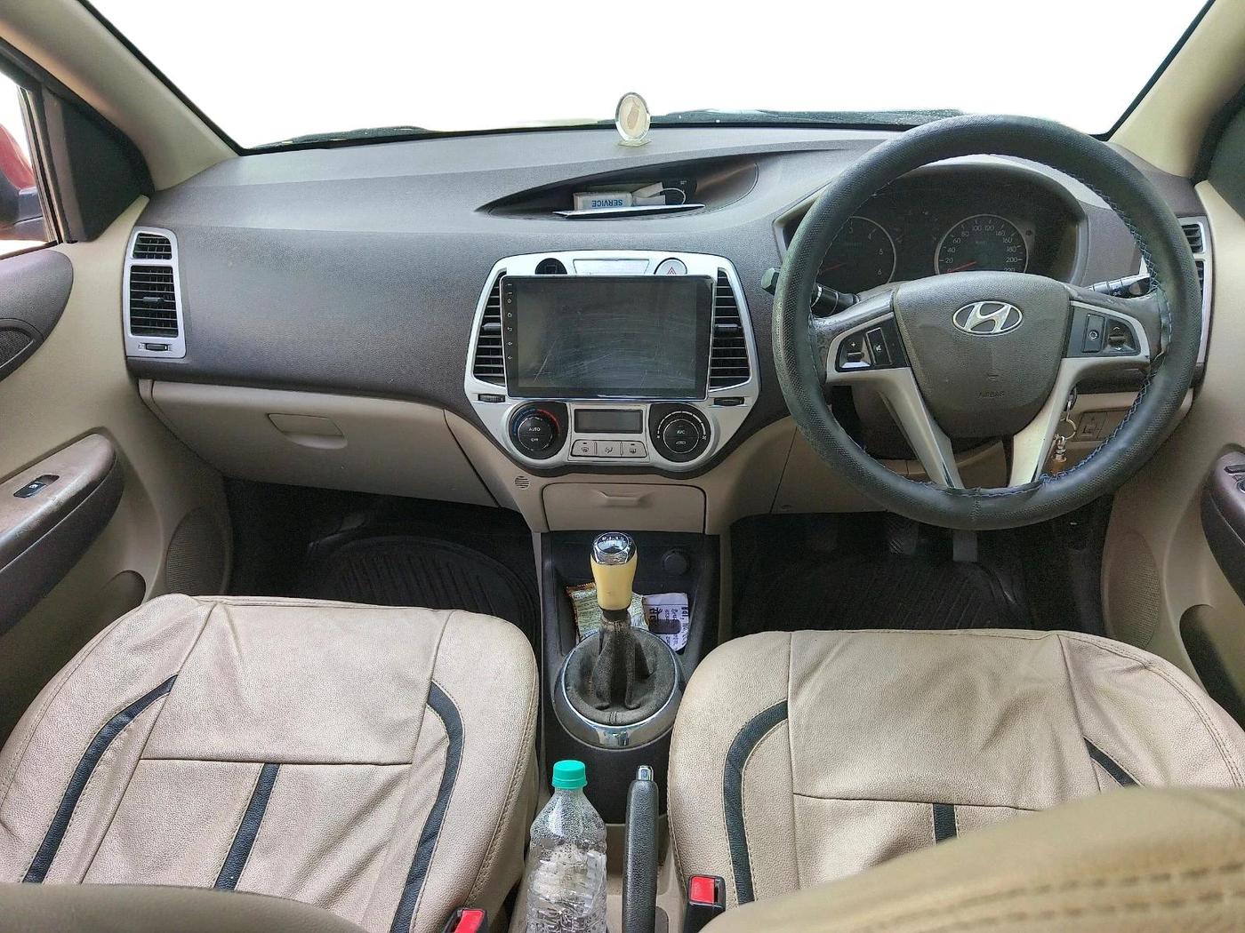 2011 Hyundai i20 SPORTZ 1.4 CRDI, Diesel, Manual, 1,16,653 km, interior