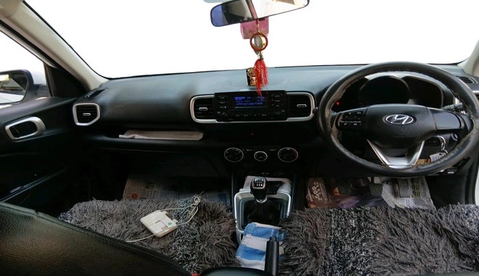 2021 Hyundai VENUE S (O) MT 1.5 CRDI, Diesel, Manual, 1,61,459 km, interior