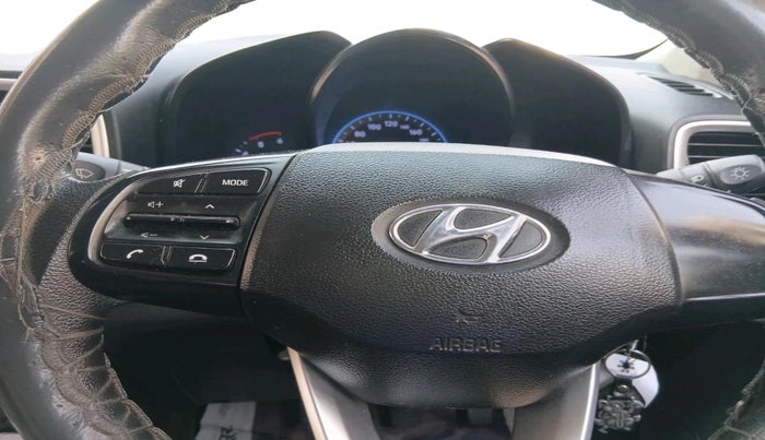 2021 Hyundai VENUE S (O) MT 1.5 CRDI, Diesel, Manual, 1,61,459 km, interior