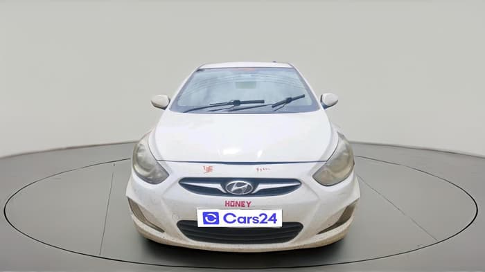 2013 Hyundai Verna FLUIDIC 1.6 CRDI SX, Diesel, Manual, 1,51,817 km, exterior