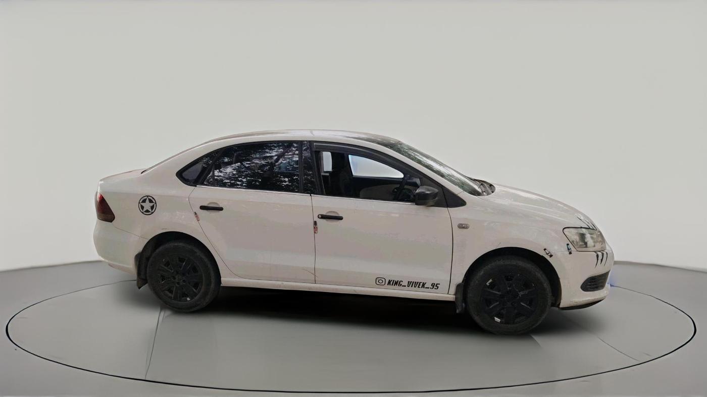 2012 Volkswagen Vento TRENDLINE 1.6, Petrol, Manual, 99,998 km, exterior