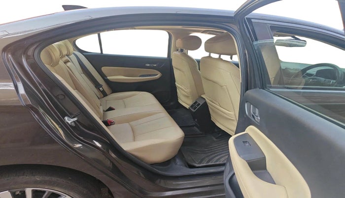 2021 Honda City 1.5L I-VTEC ZX CVT, Petrol, Automatic, 26,612 km, interior