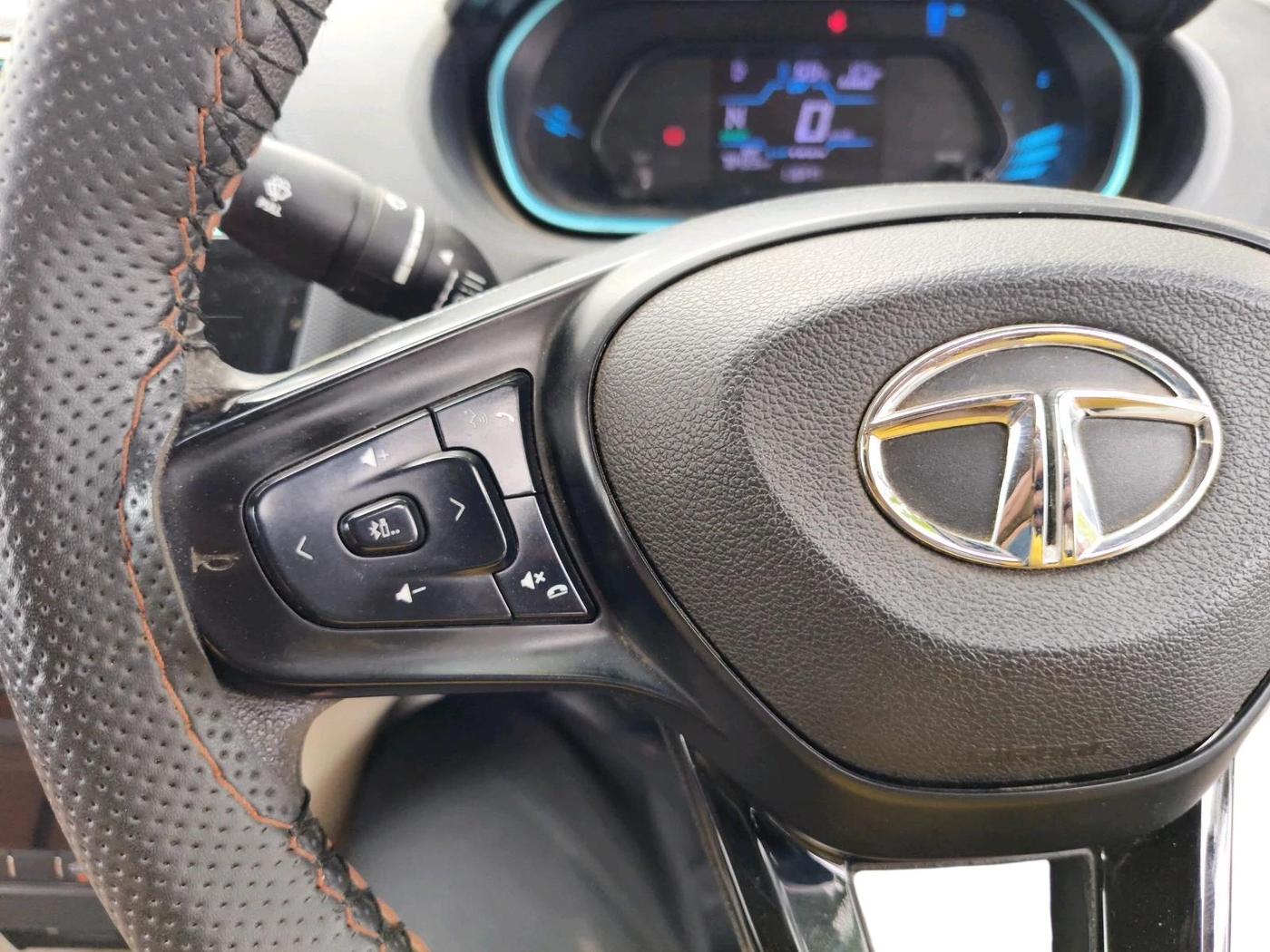 2023 Tata TIAGO EV XT MEDIUM RANGE, Electric, Automatic, 78,433 km, interior