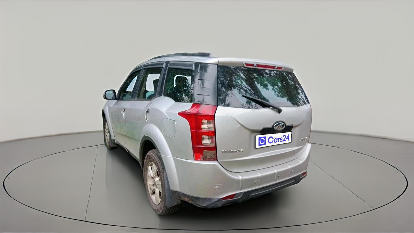 2012 Mahindra XUV500 W8, Diesel, Manual, 1,26,783 km, exterior