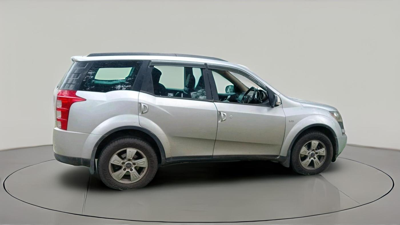 2012 Mahindra XUV500 W8, Diesel, Manual, 1,26,783 km, exterior