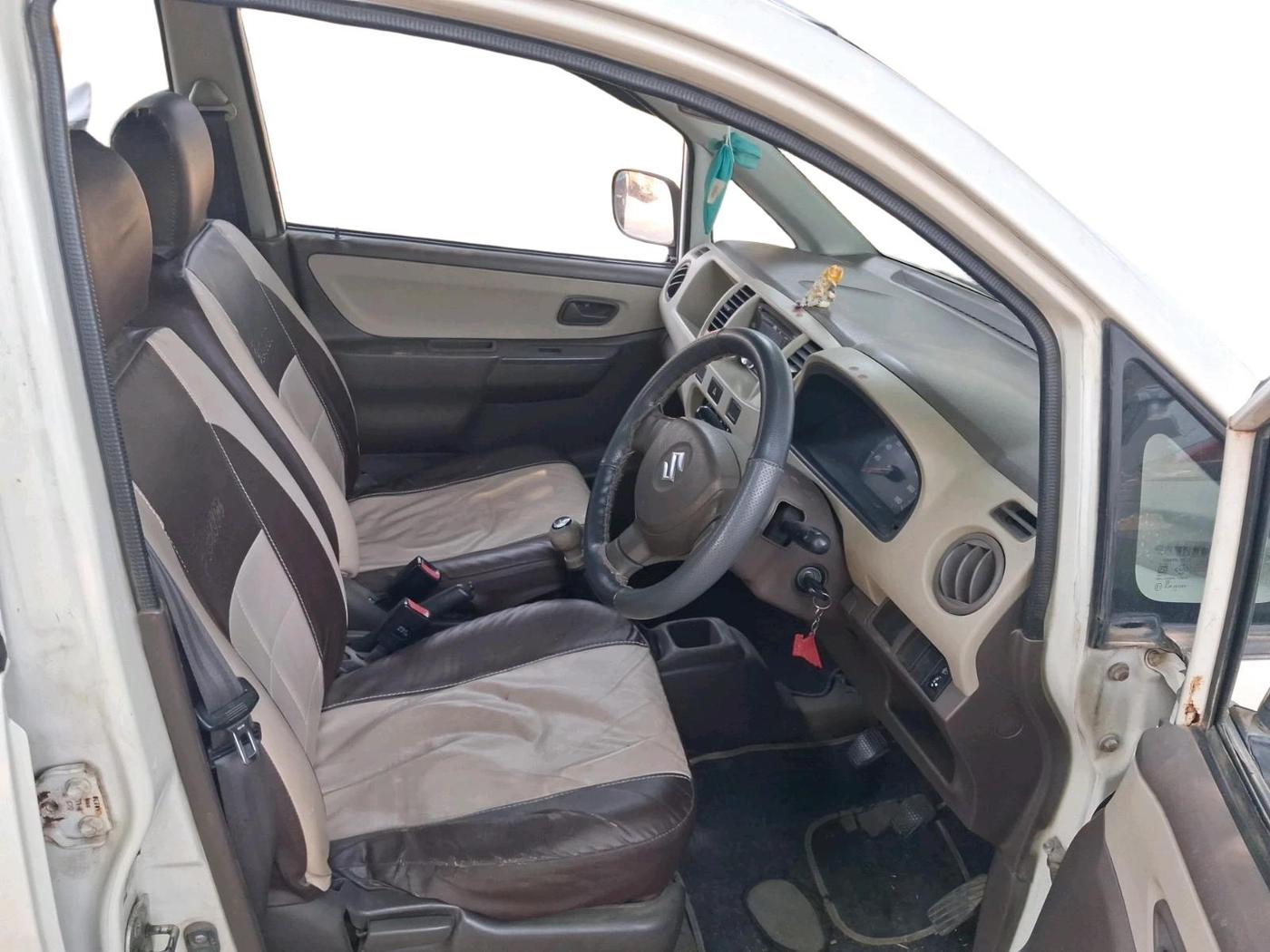 2013 Maruti Zen Estilo LXI, Petrol, Manual, 97,268 km, interior