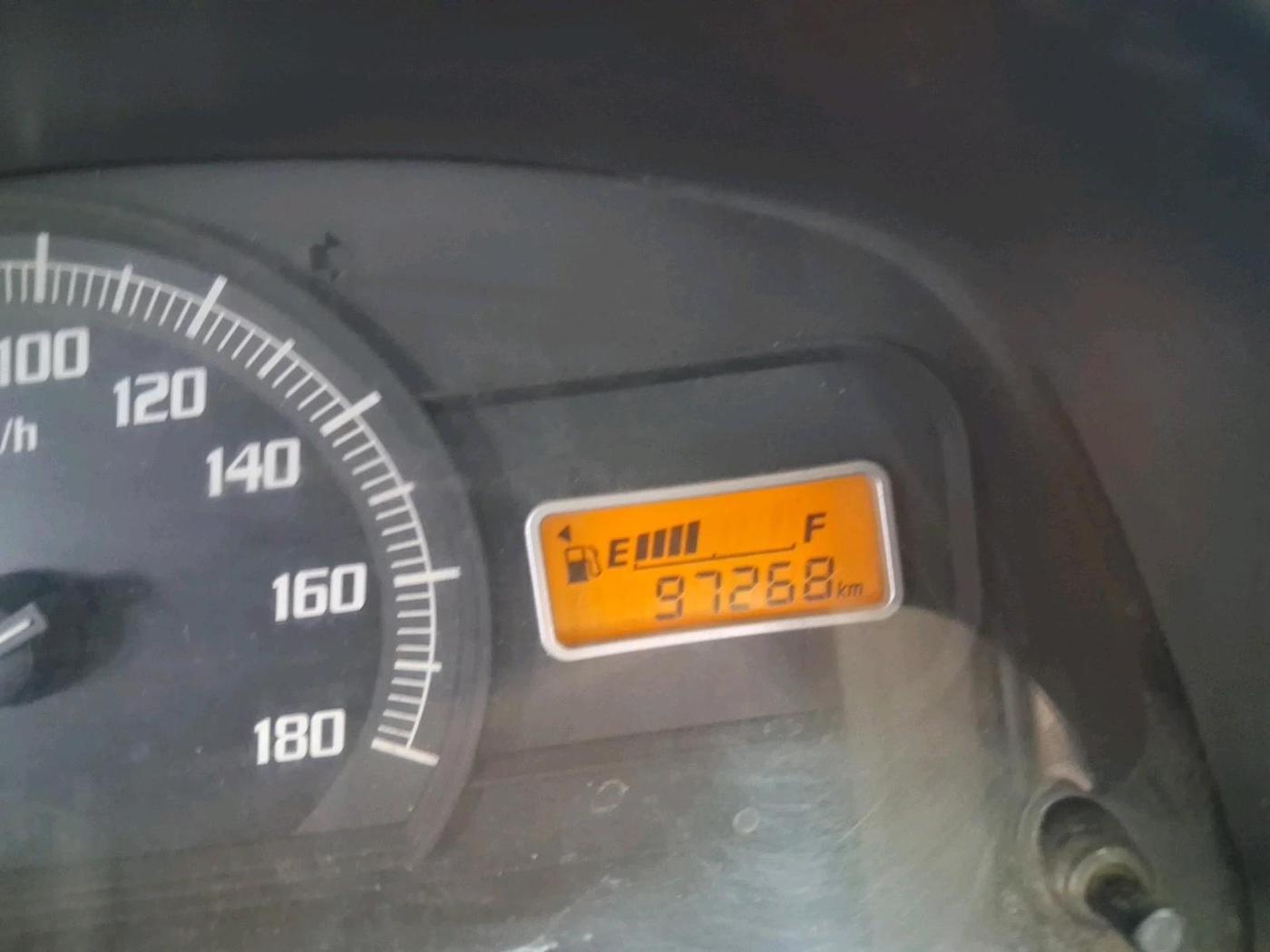 2013 Maruti Zen Estilo LXI, Petrol, Manual, 97,268 km, interior